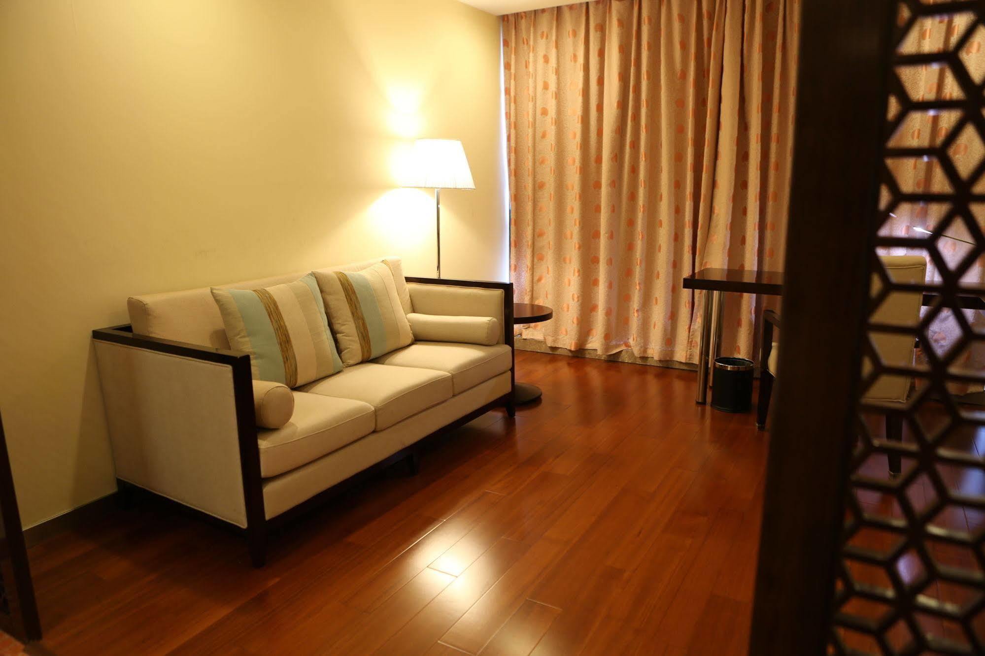 Benjoy Hotel - Jinqiao Branch Σανγκάη Εξωτερικό φωτογραφία