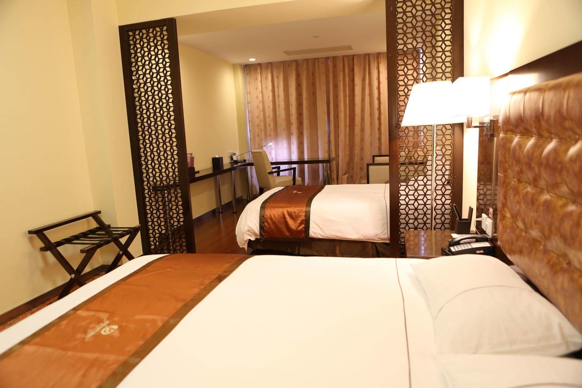Benjoy Hotel - Jinqiao Branch Σανγκάη Εξωτερικό φωτογραφία