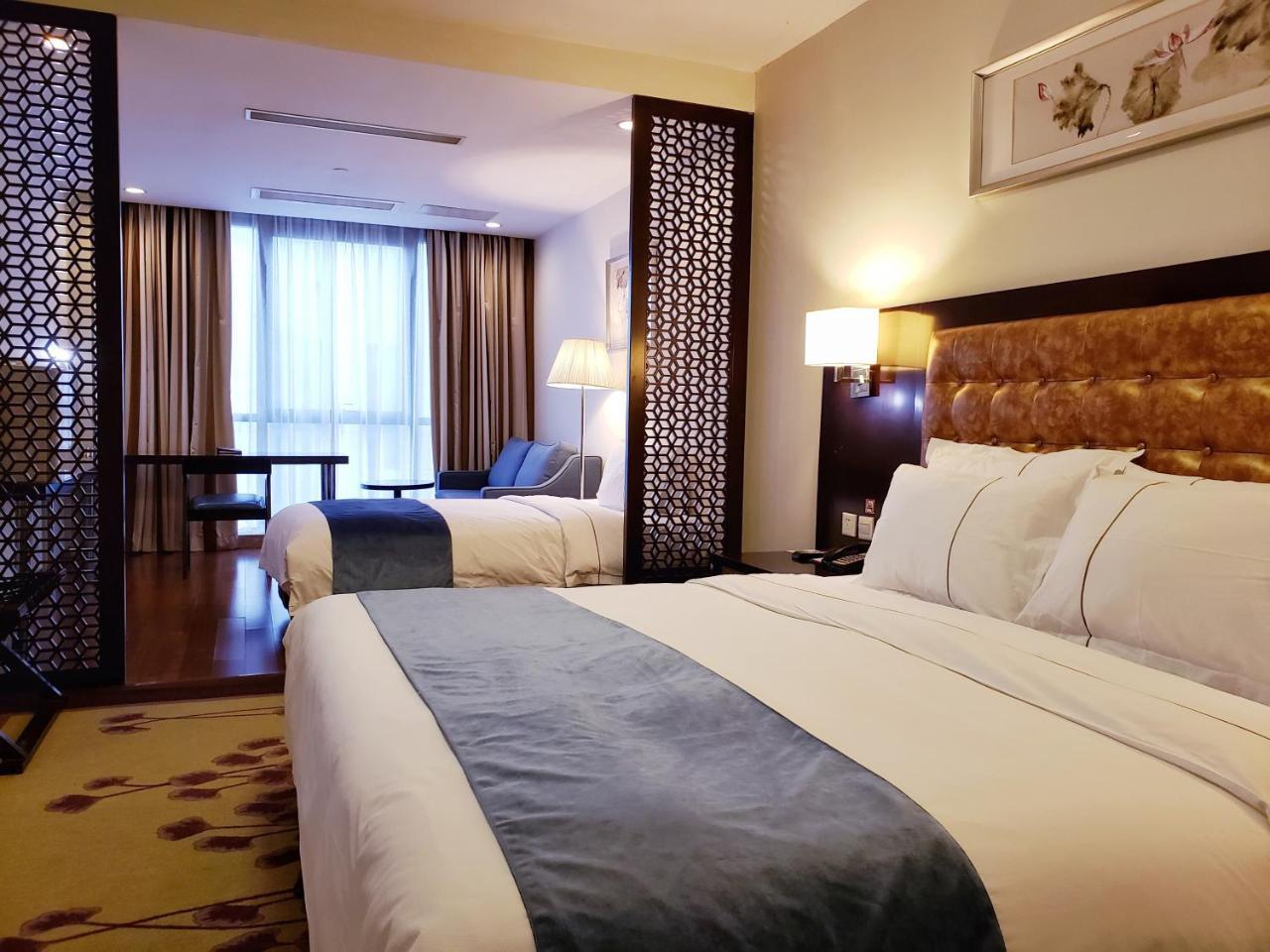 Benjoy Hotel - Jinqiao Branch Σανγκάη Εξωτερικό φωτογραφία